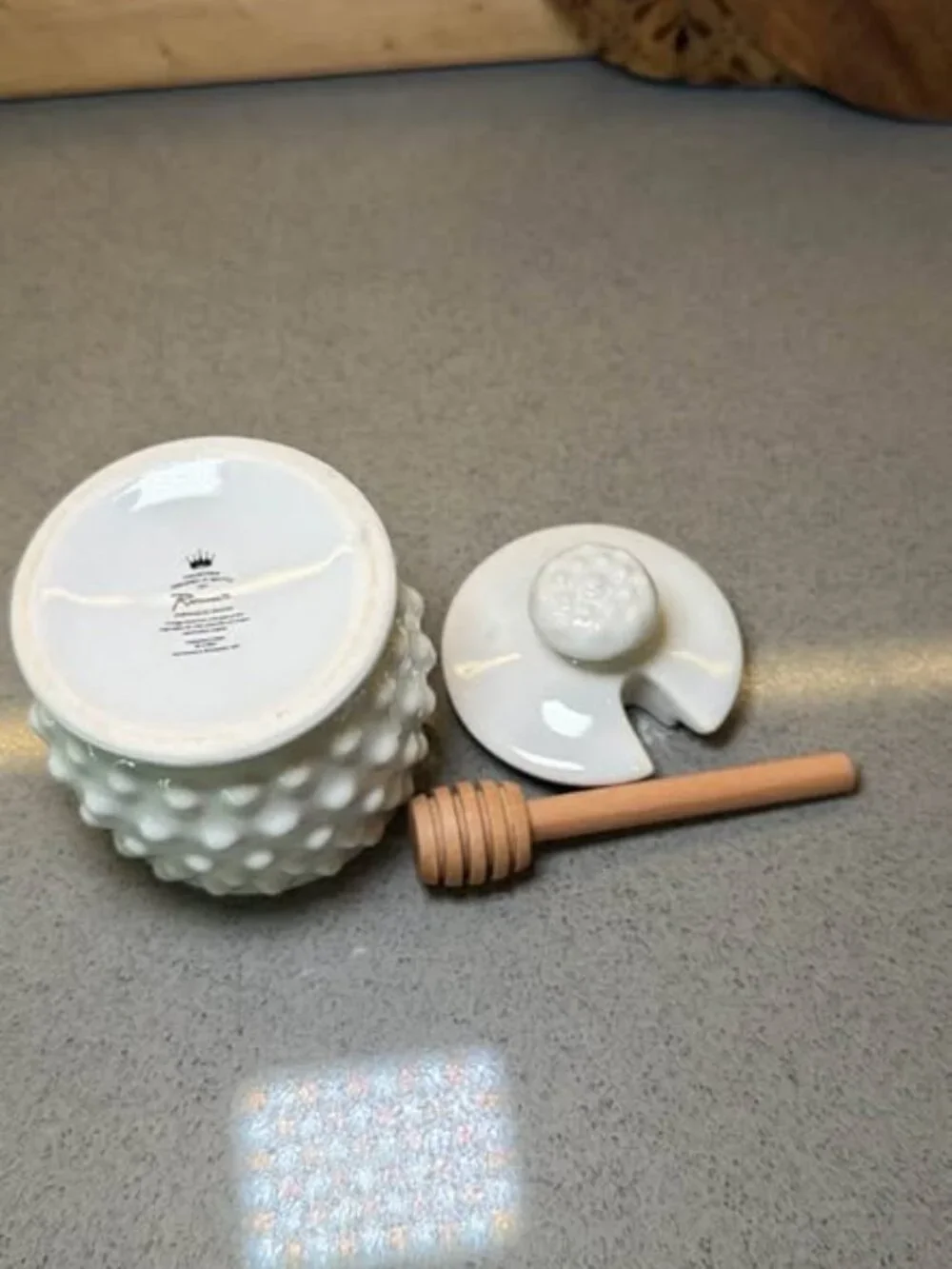 Rosanna Farmhouse Pantry collection. Glass Honey Pot with Lid and Dipper